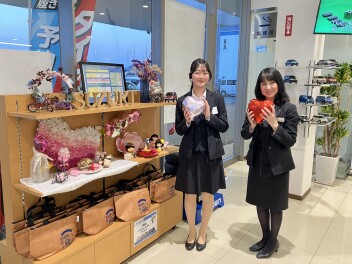 ショールーム飾り付け